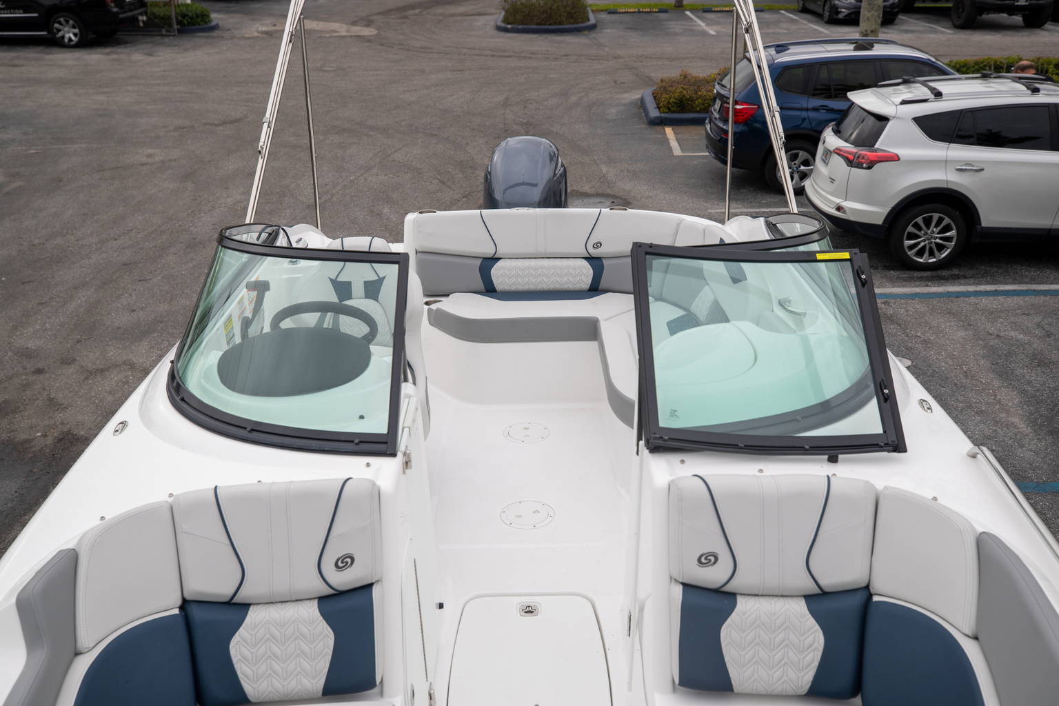 New 2023 Hurricane SunDeck 2200 OB #4955 image 19