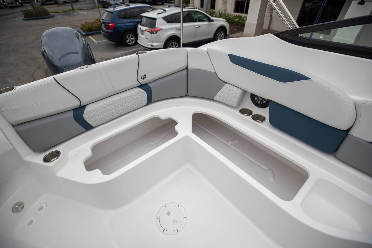 New 2023 Hurricane SunDeck 2200 OB #4955 image 20
