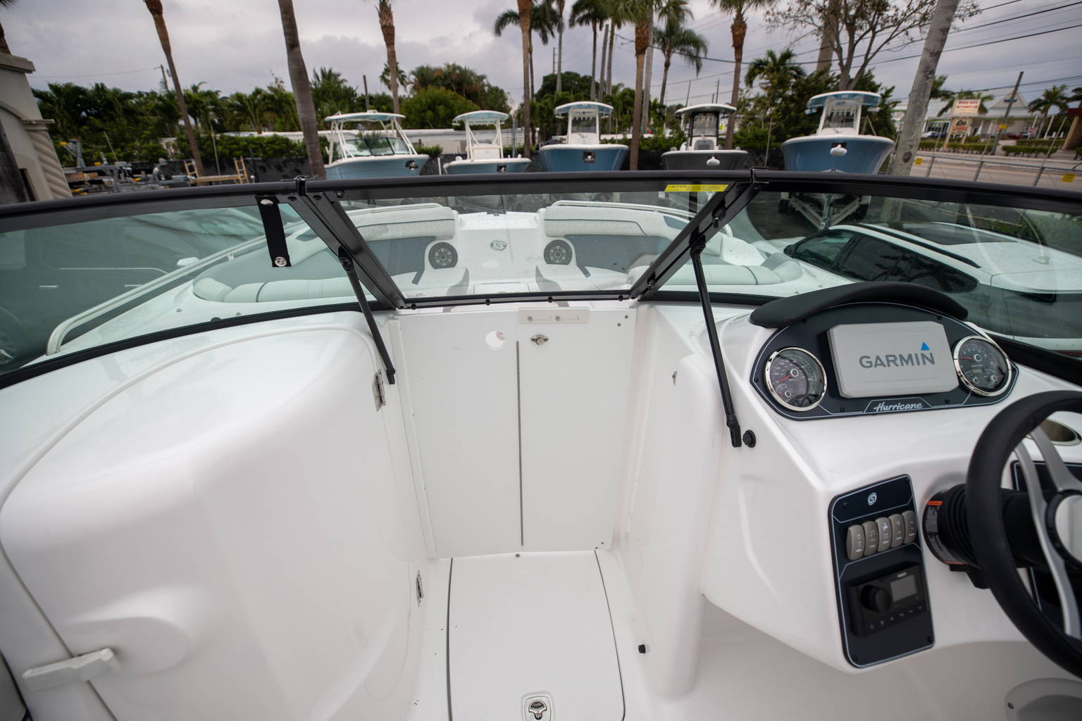 New 2023 Hurricane SunDeck 2200 OB #4955 image 22