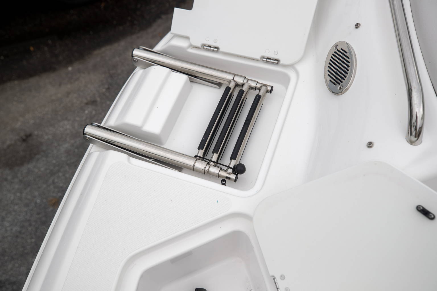 New 2023 Hurricane SunDeck 2200 OB #4955 image 29