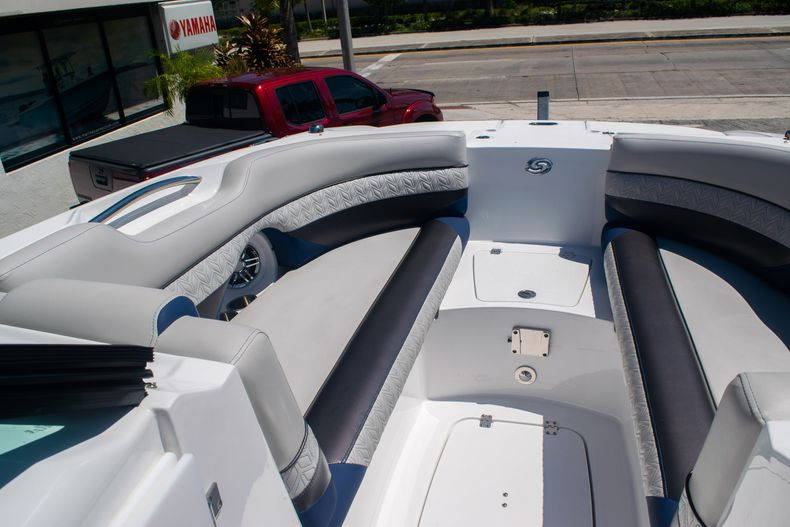 New 2022 Hurricane SunDeck SD 2690 OB #5582 image 28