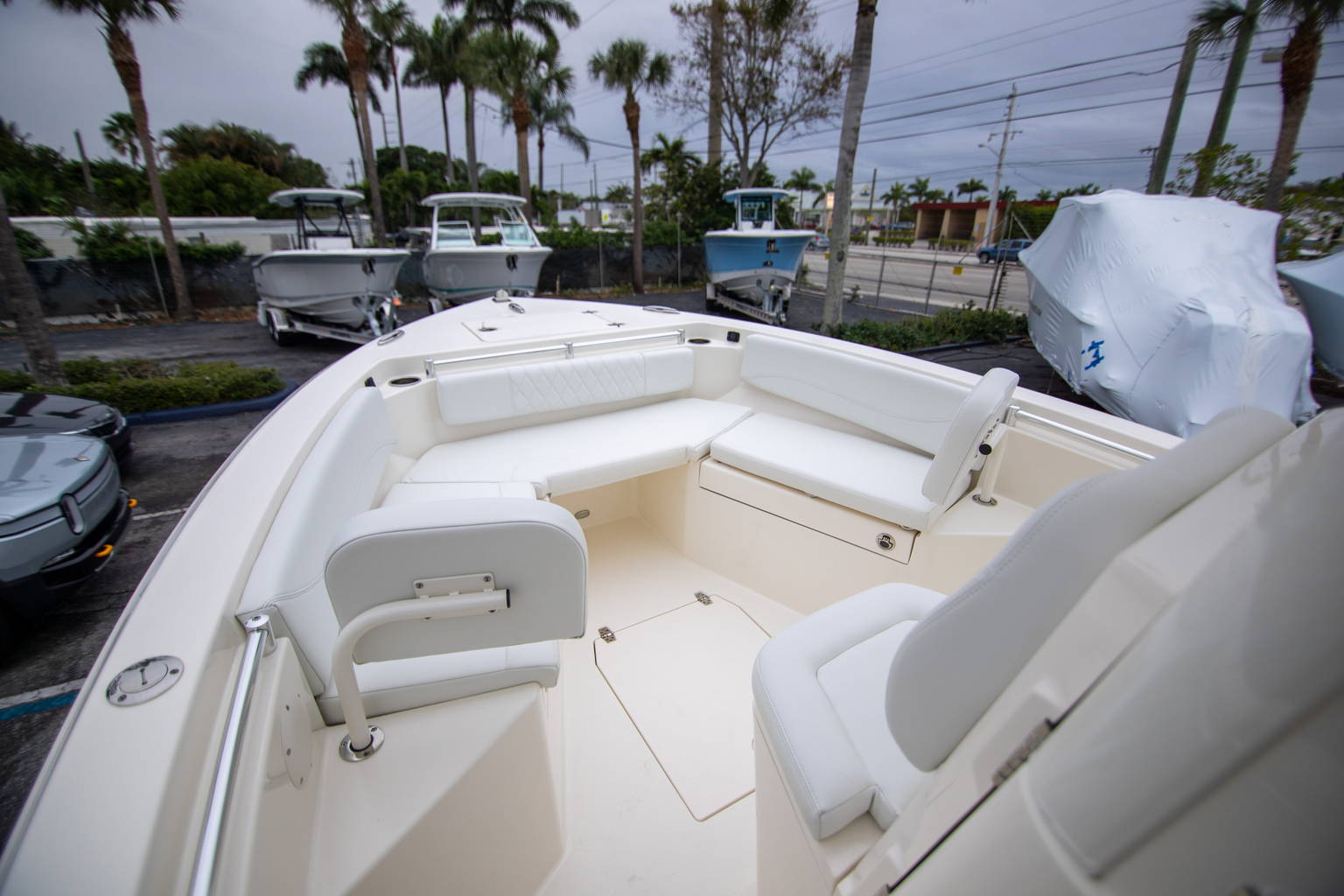New 2023 Cobia 240 CC #B090 image 14