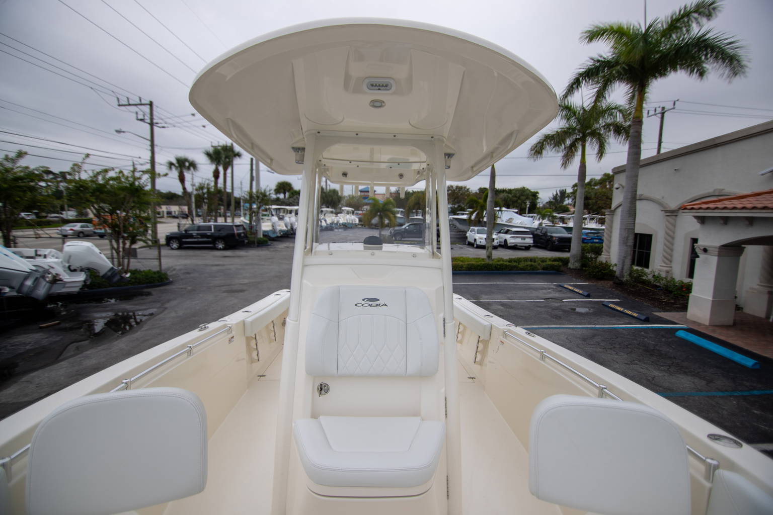 New 2023 Cobia 240 CC #B090 image 21