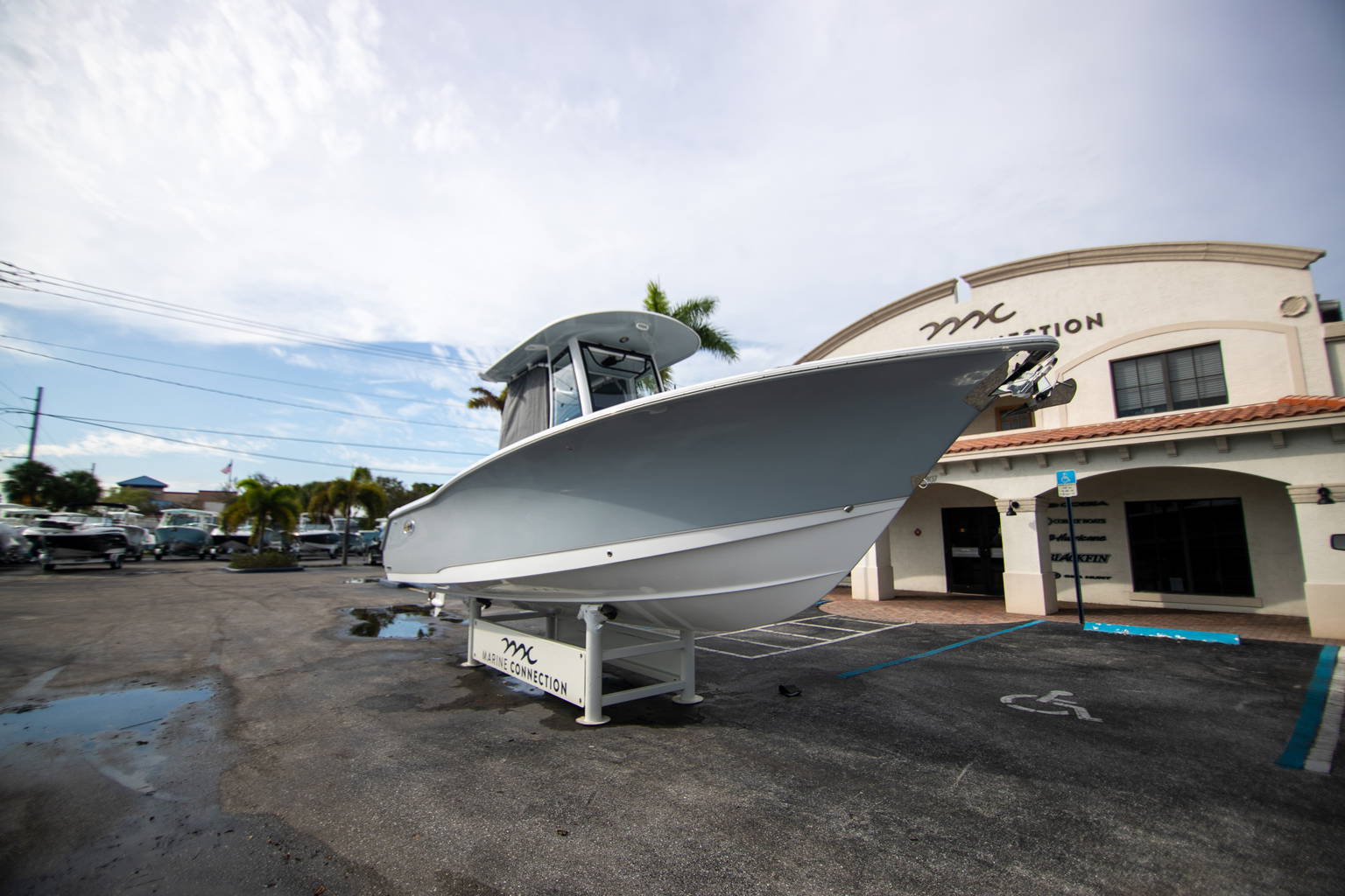 New 2024 Sea Hunt Gamefish 27 FS #0582 image 2