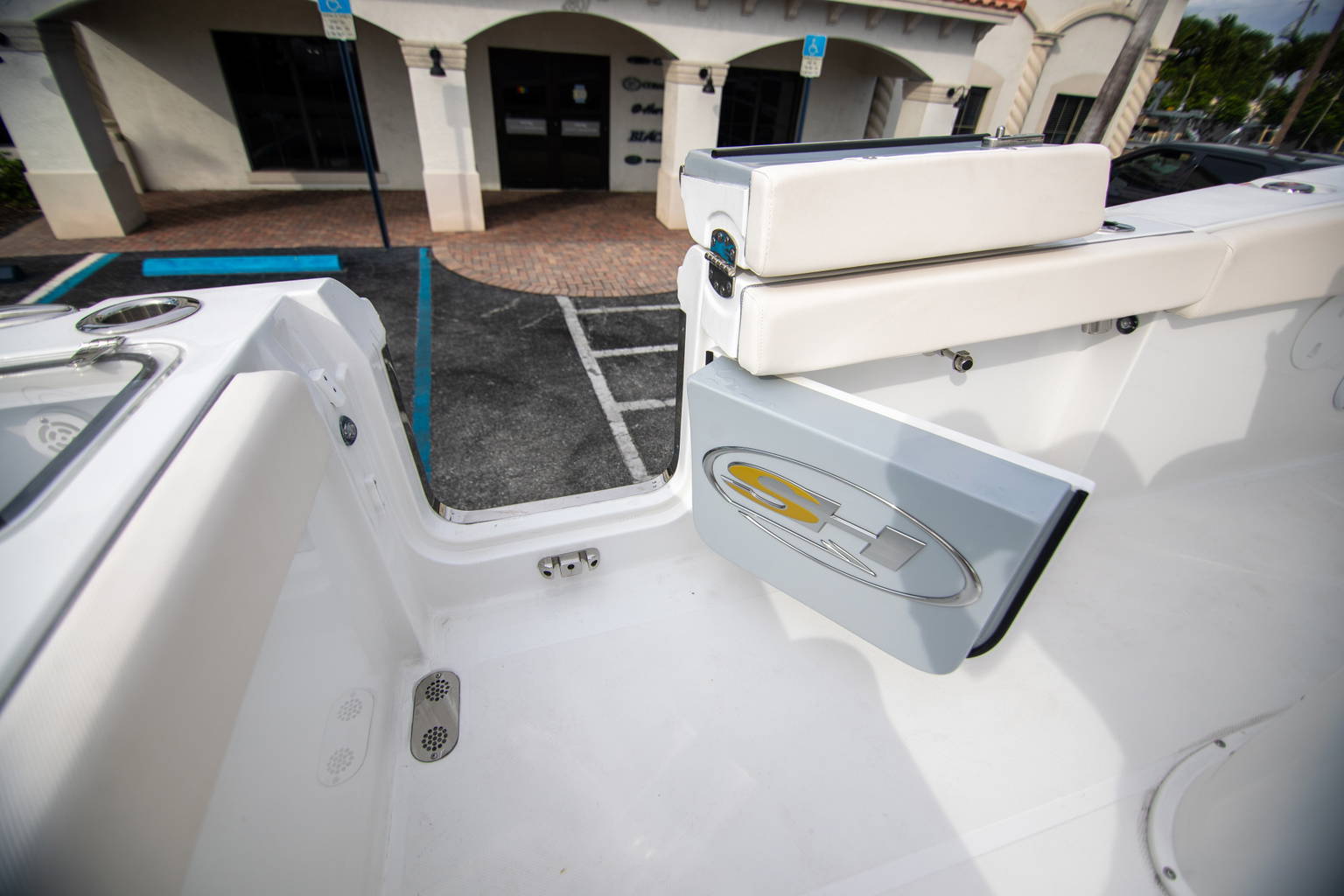 New 2024 Sea Hunt Gamefish 27 FS #0582 image 31