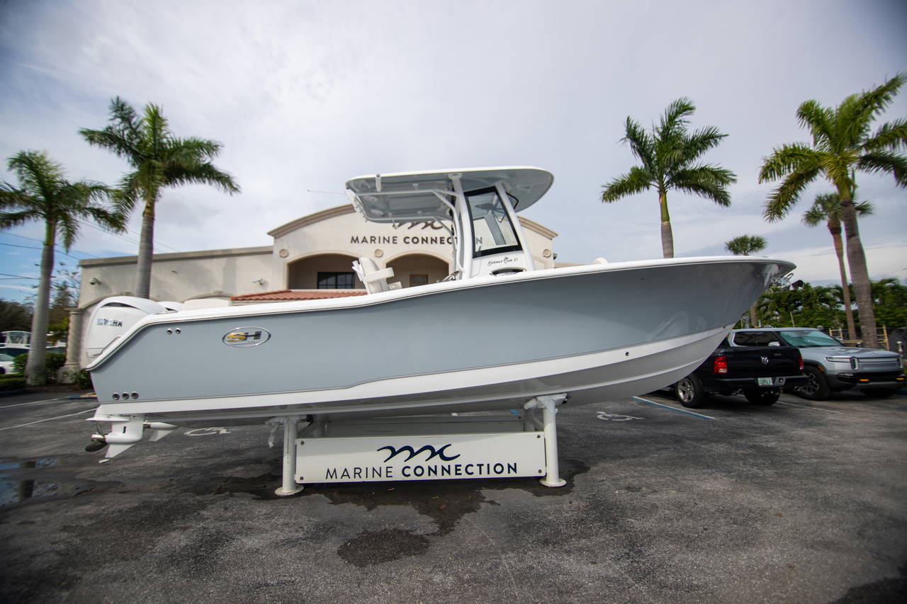 Main image of Sea Hunt Gamefish 27 FS in Miami, FL