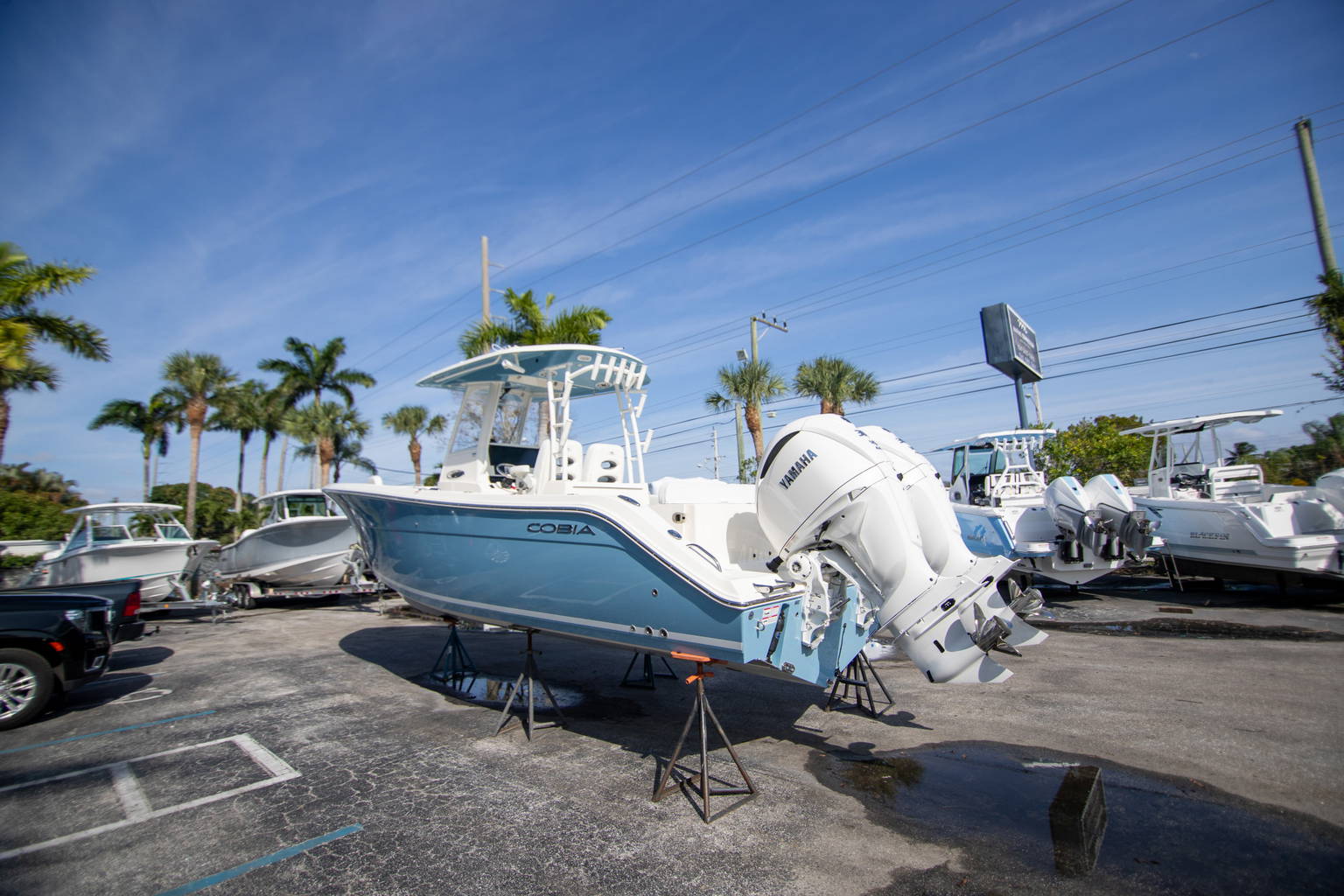 New 2024 Cobia 301 CC #Z039 image 2