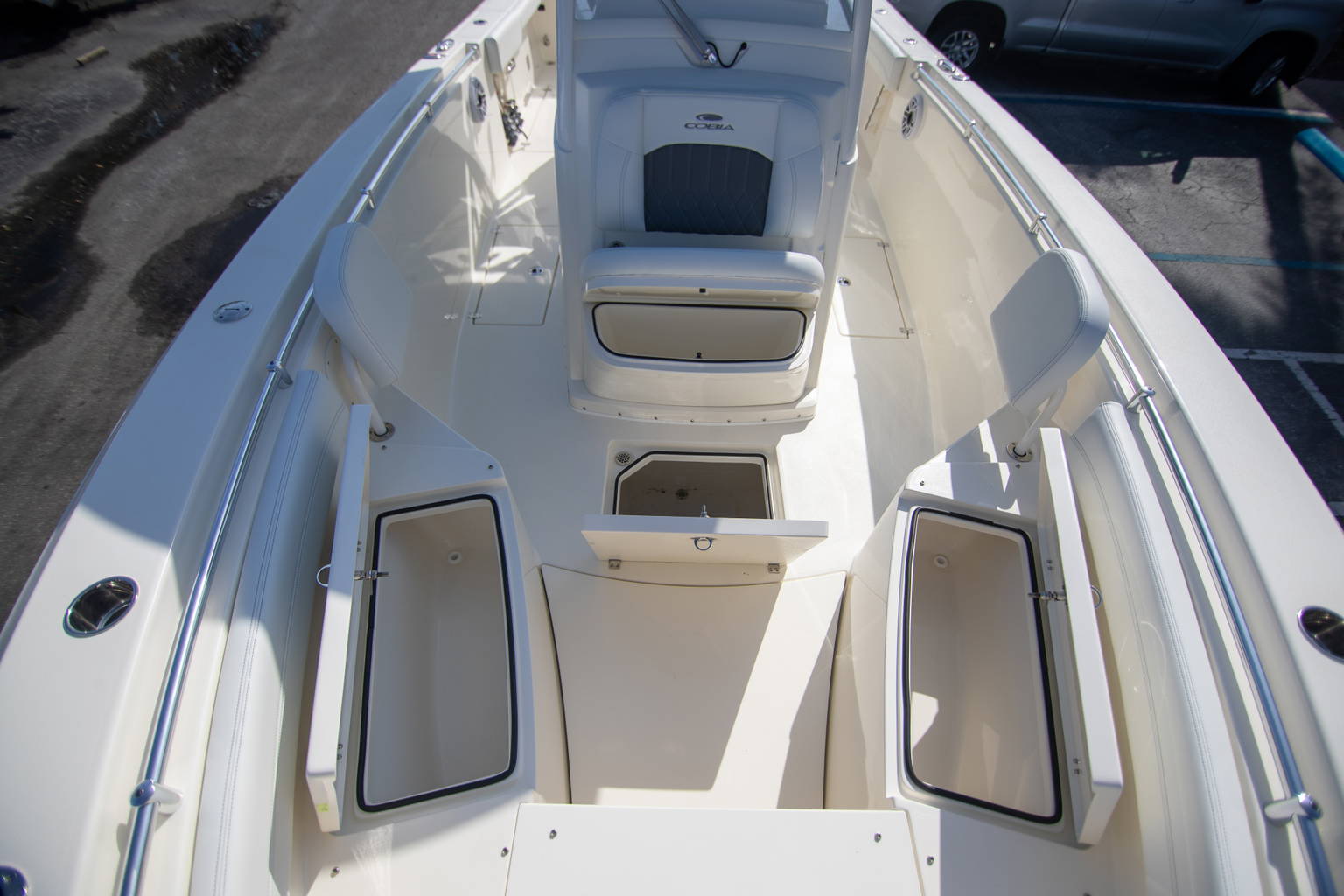 New 2024 Cobia 301 CC #Z039 image 32