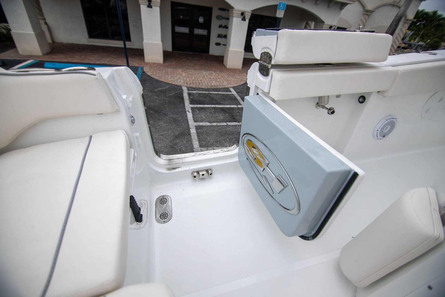 New 2024 Sea Hunt Ultra 265 SE #0022 image 20