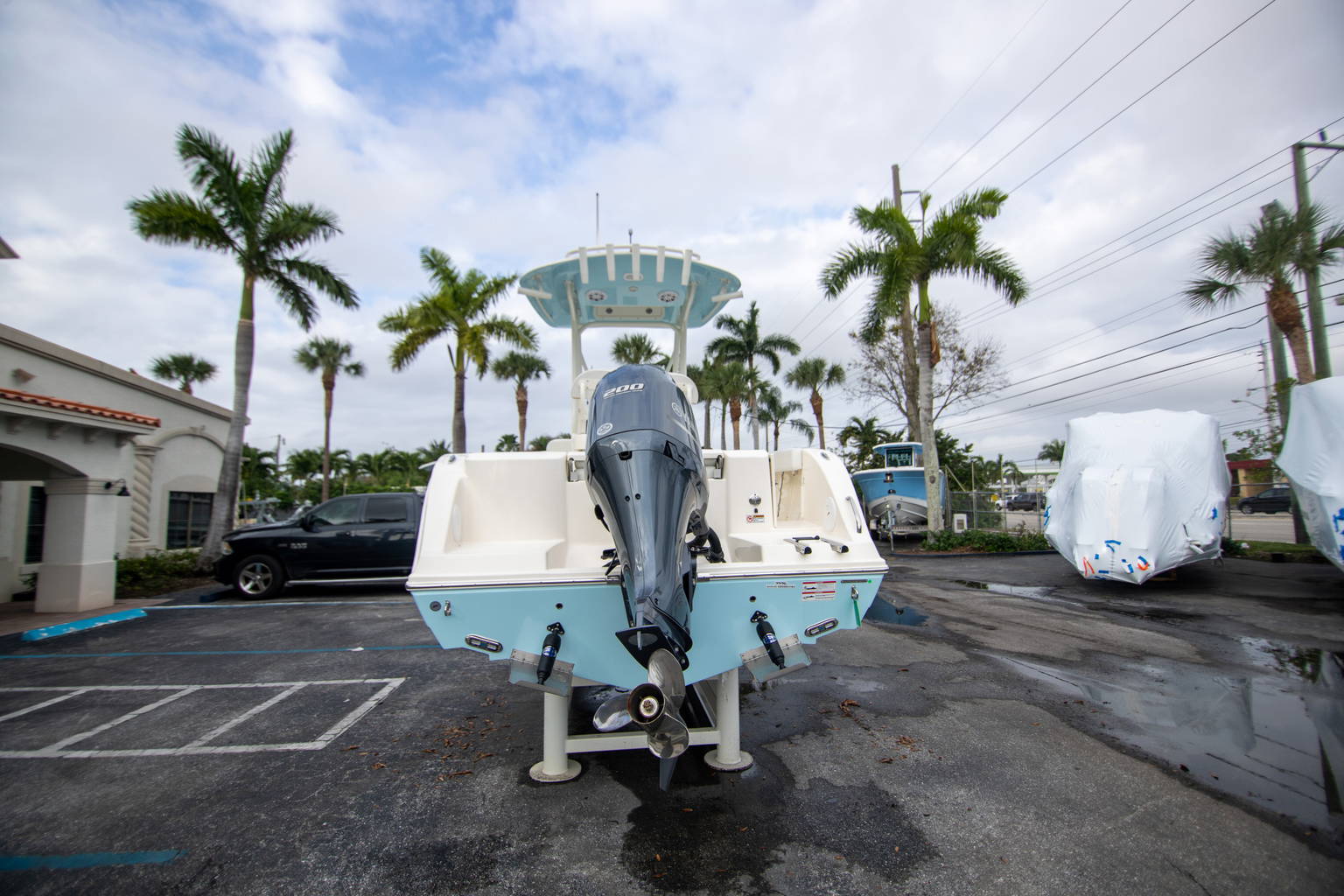 New 2023 Cobia 220 CC #X103 image 3
