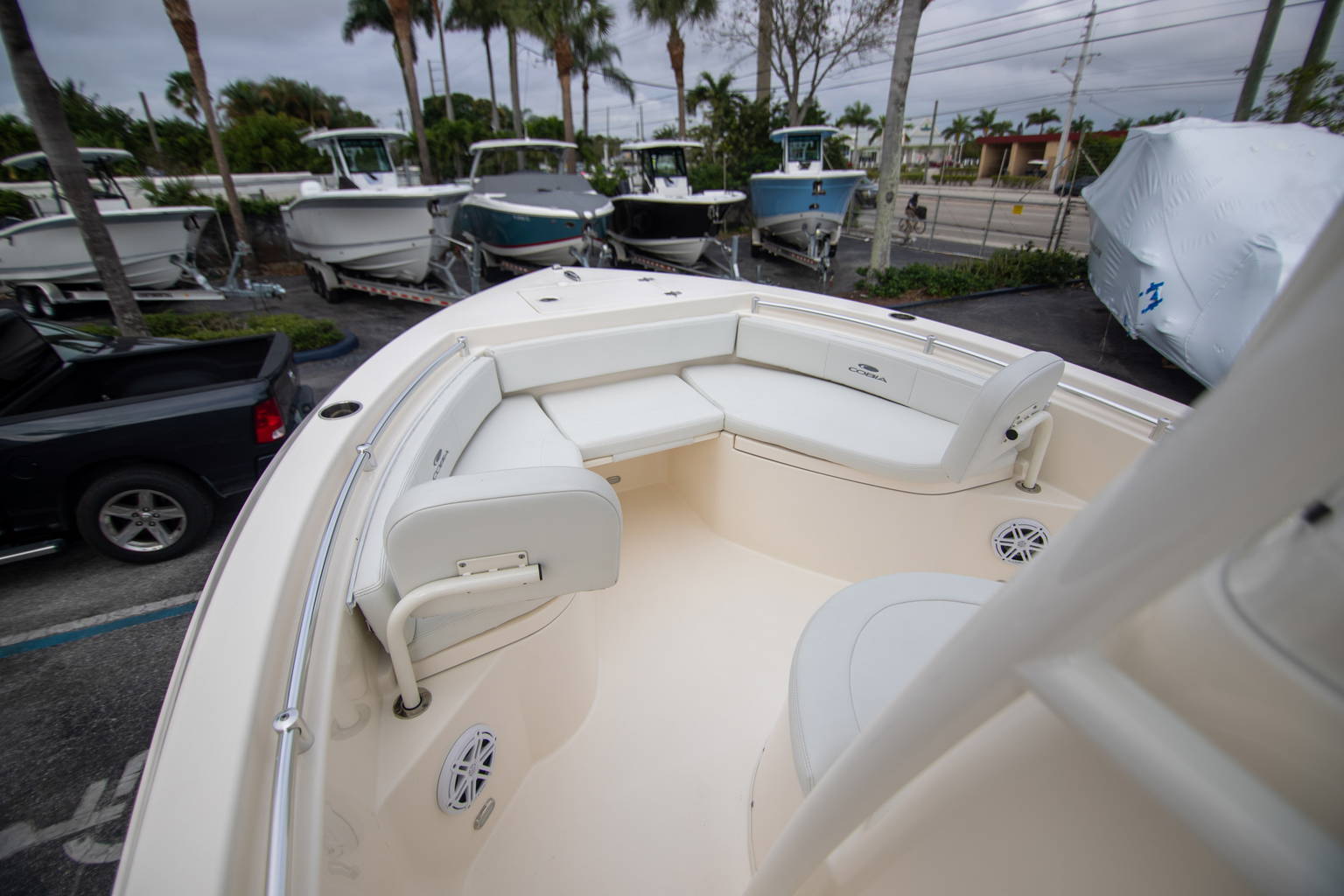 New 2023 Cobia 220 CC #X103 image 17