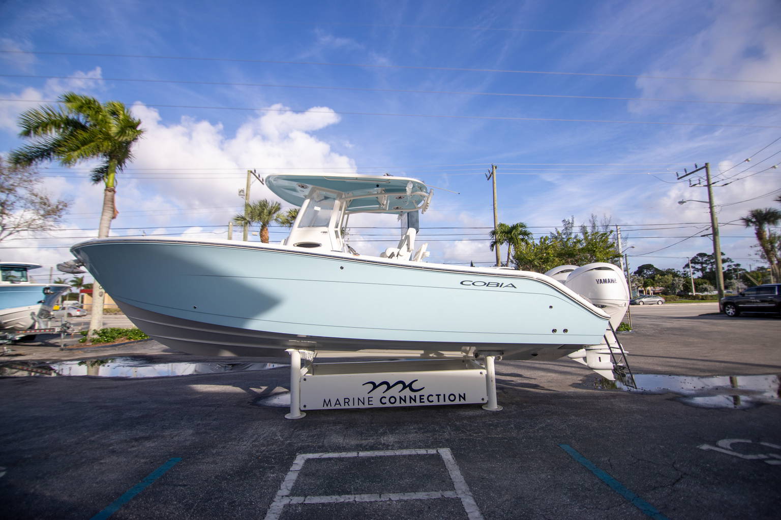 New 2024 Cobia 280 CC #D015 image 1
