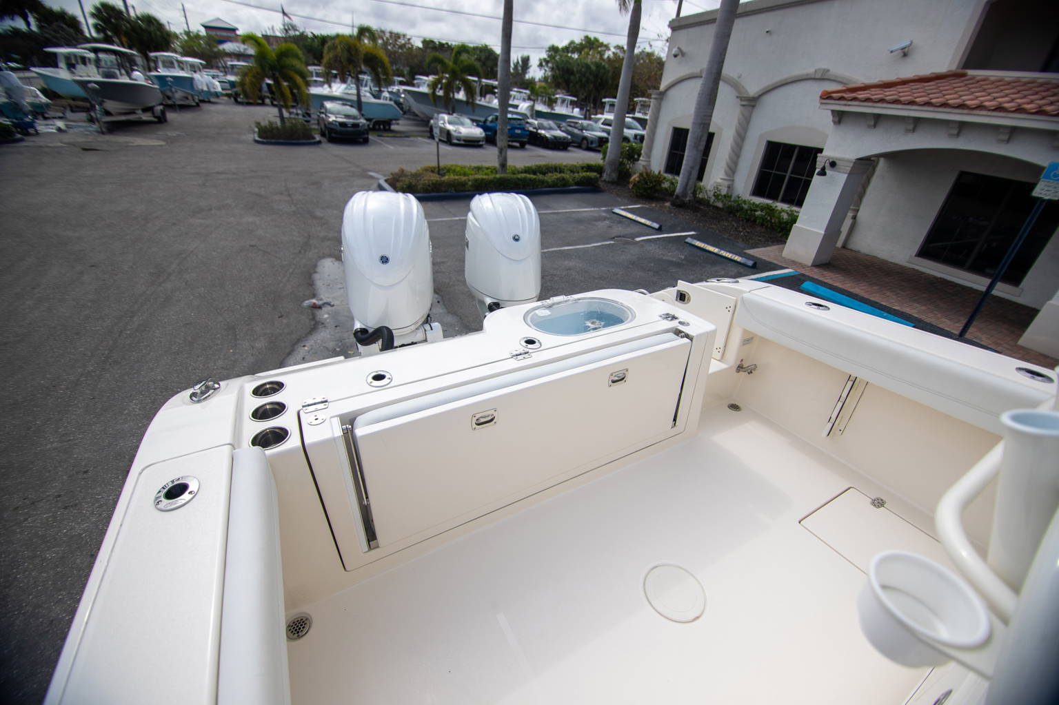 Alternative image of Cobia 280 CC in Miami, FL