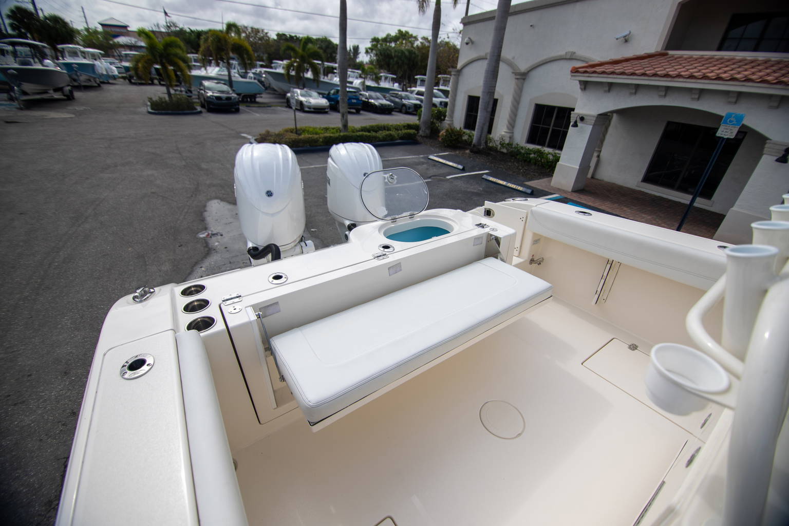 New 2024 Cobia 280 CC #D015 image 15