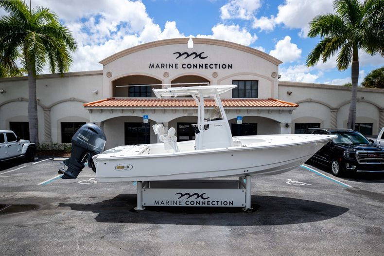 Main image of Sea Hunt BX 22 BR in Miami, FL