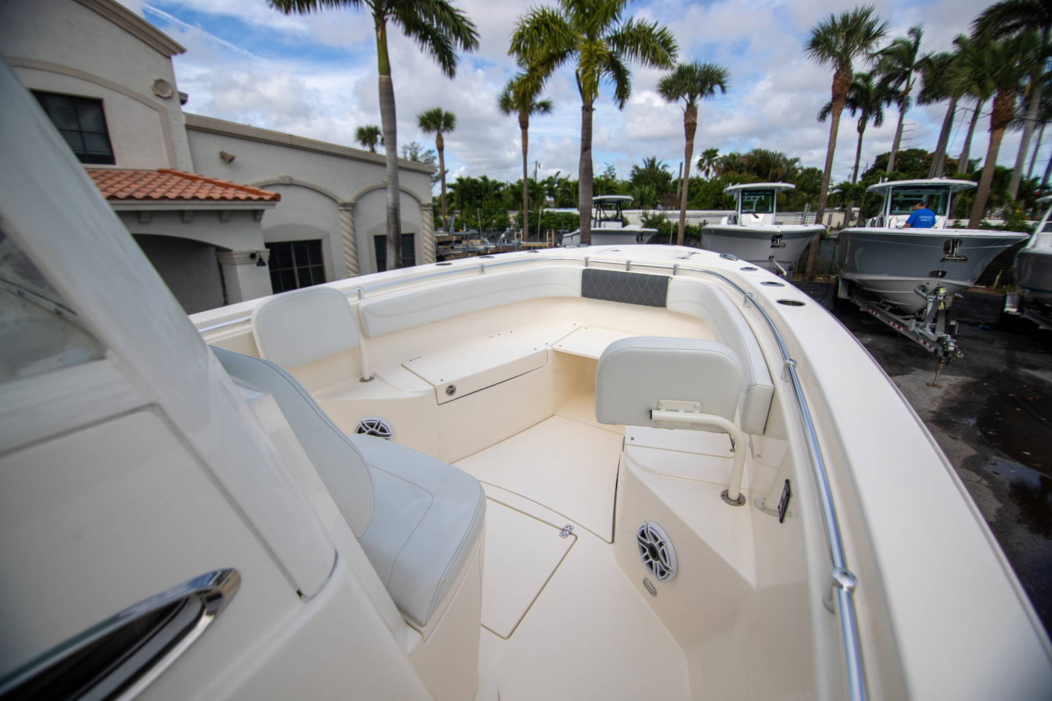 New 2024 Cobia 280 CC #D015 image 31