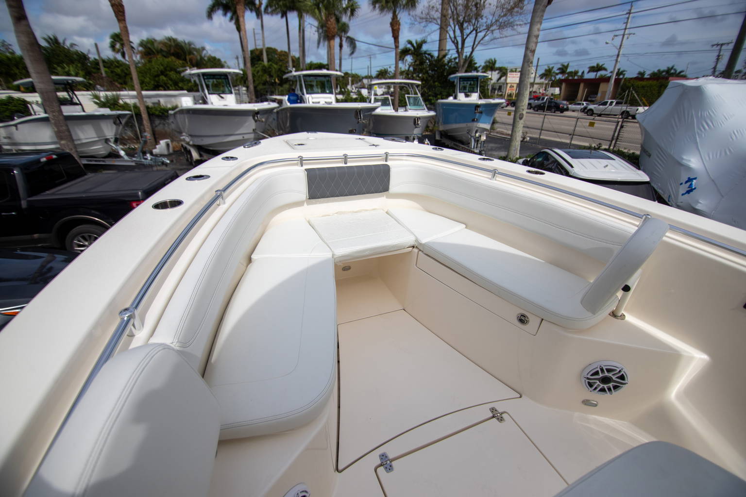 New 2024 Cobia 280 CC #D015 image 41