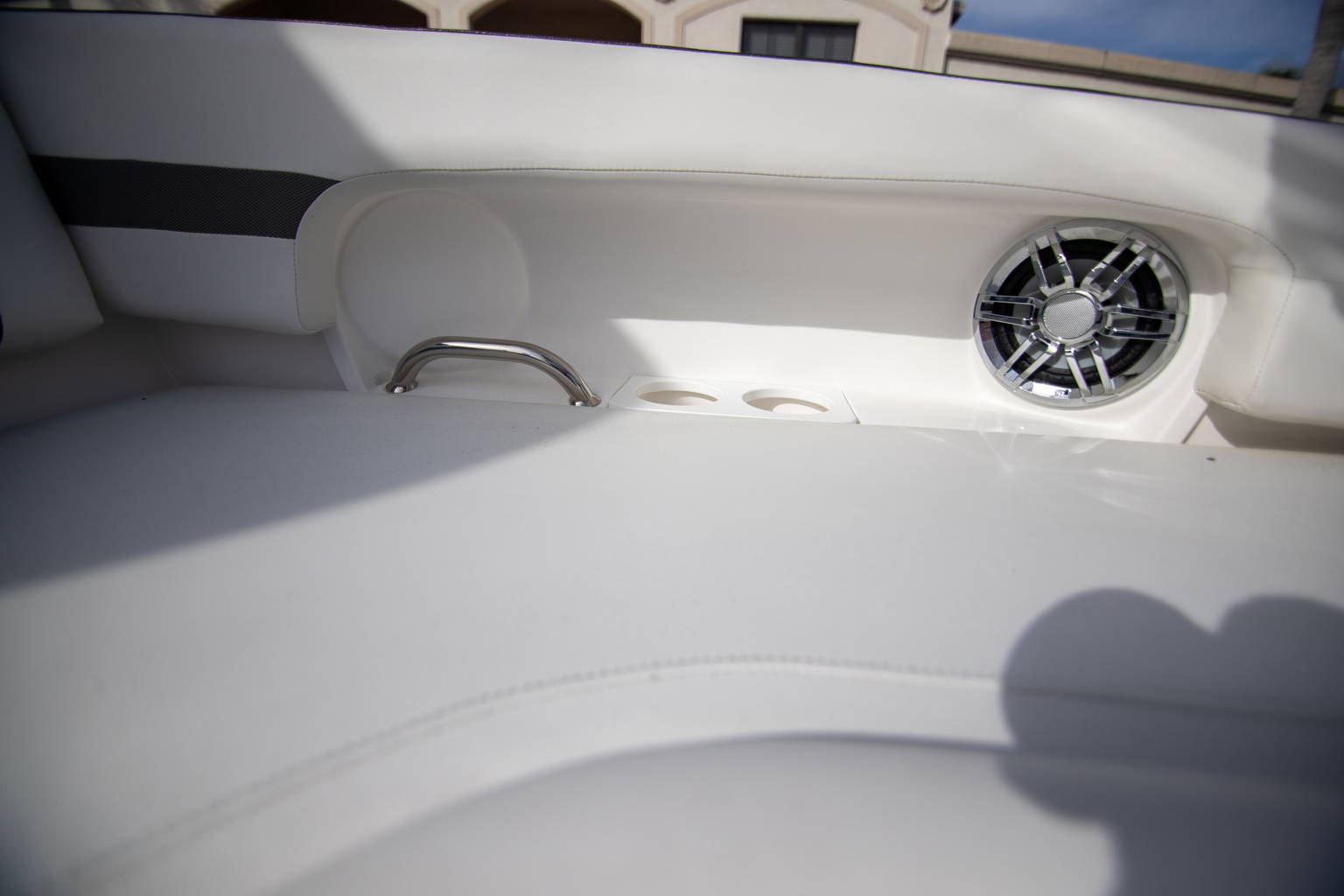 New 2023 Hurricane SunDeck 235 OB #0304 image 20