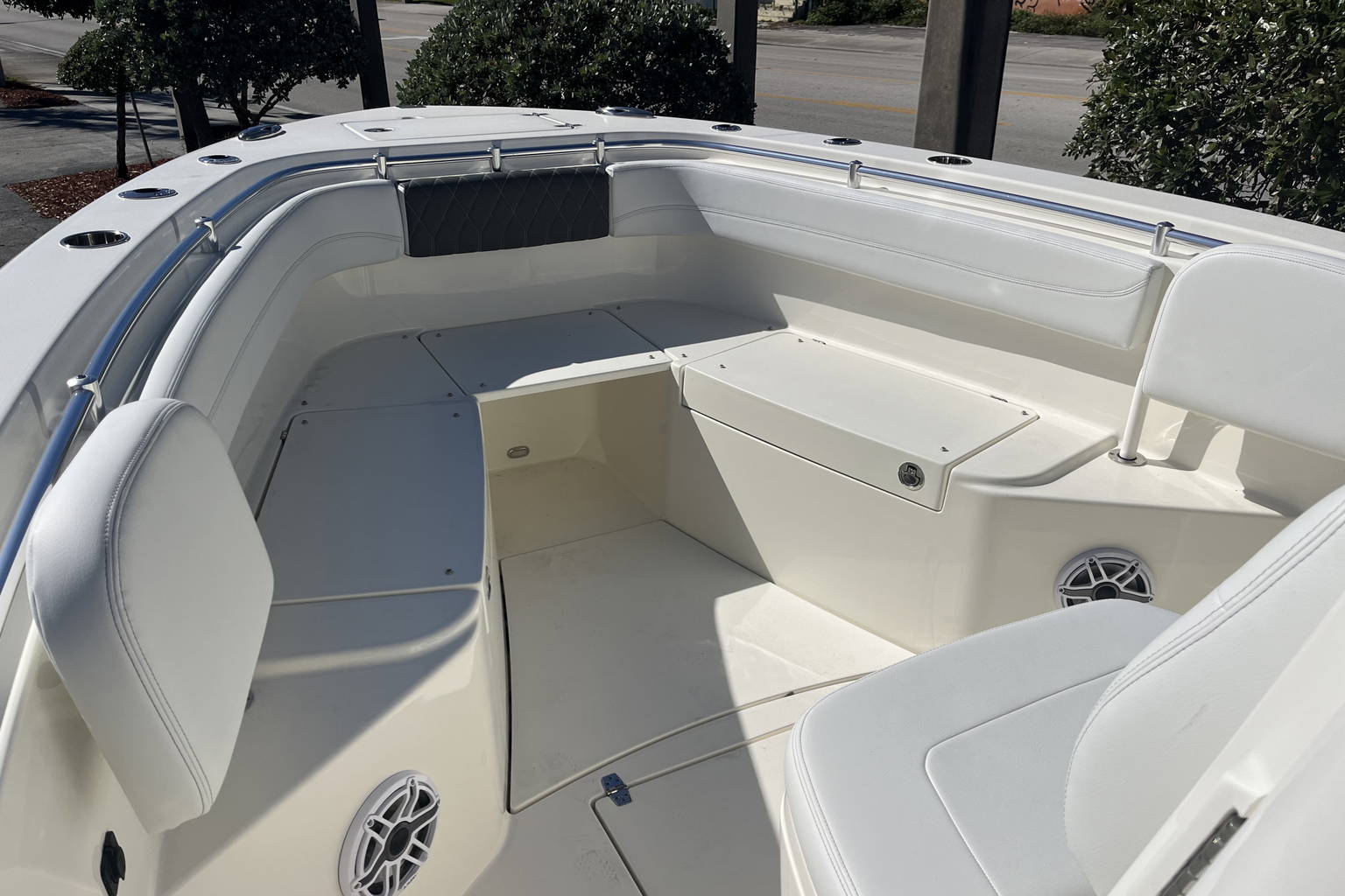 New 2024 Cobia 280 CC #D037 image 13
