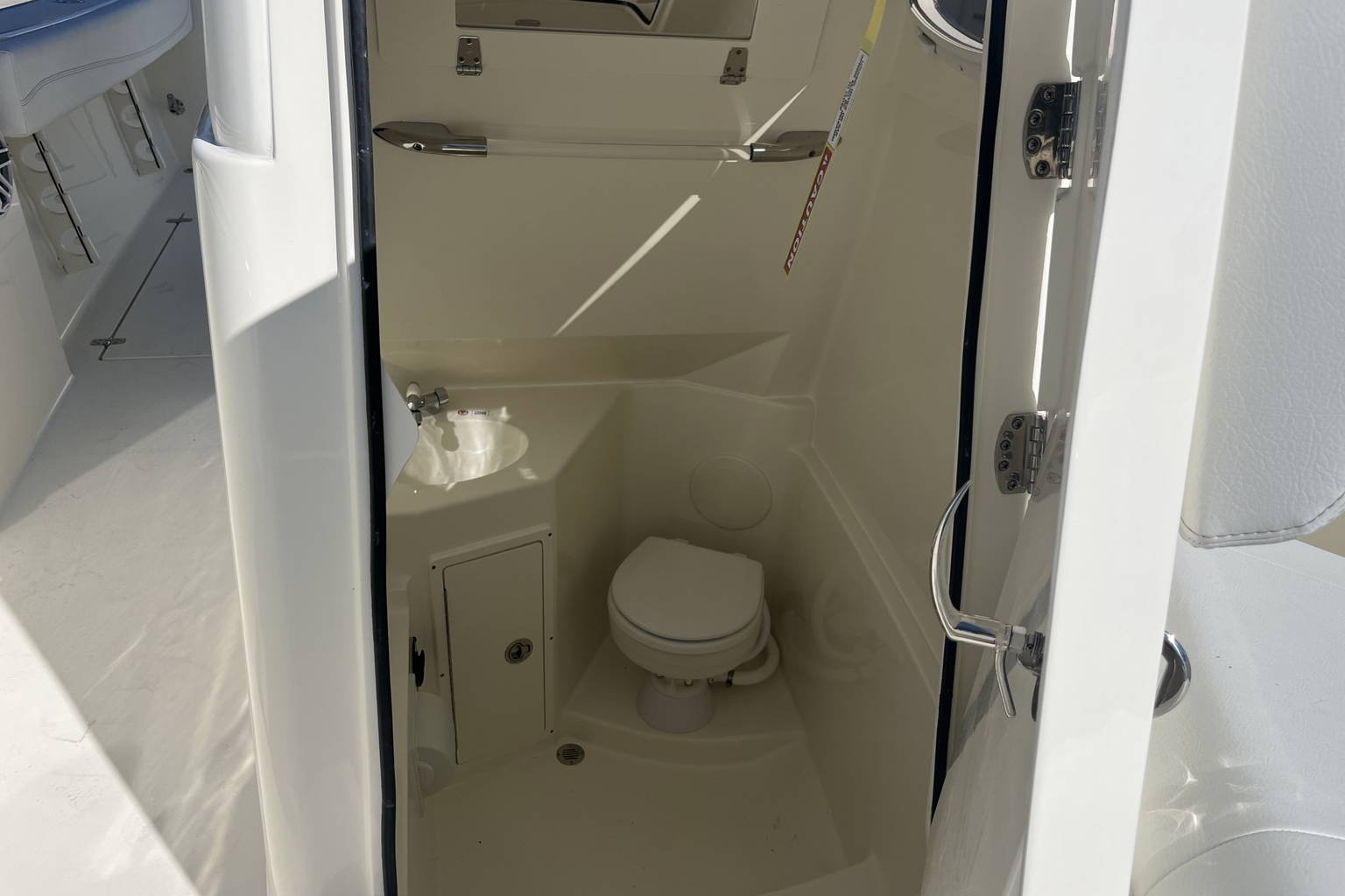 New 2024 Cobia 280 CC #D037 image 20