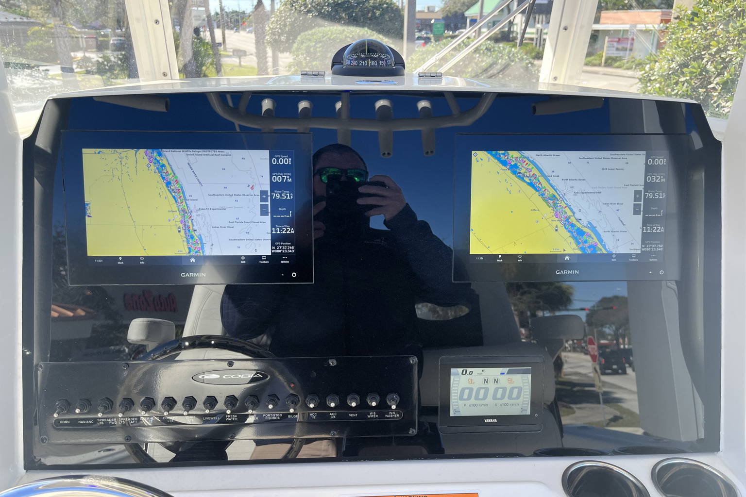 New 2024 Cobia 280 CC #D037 image 10
