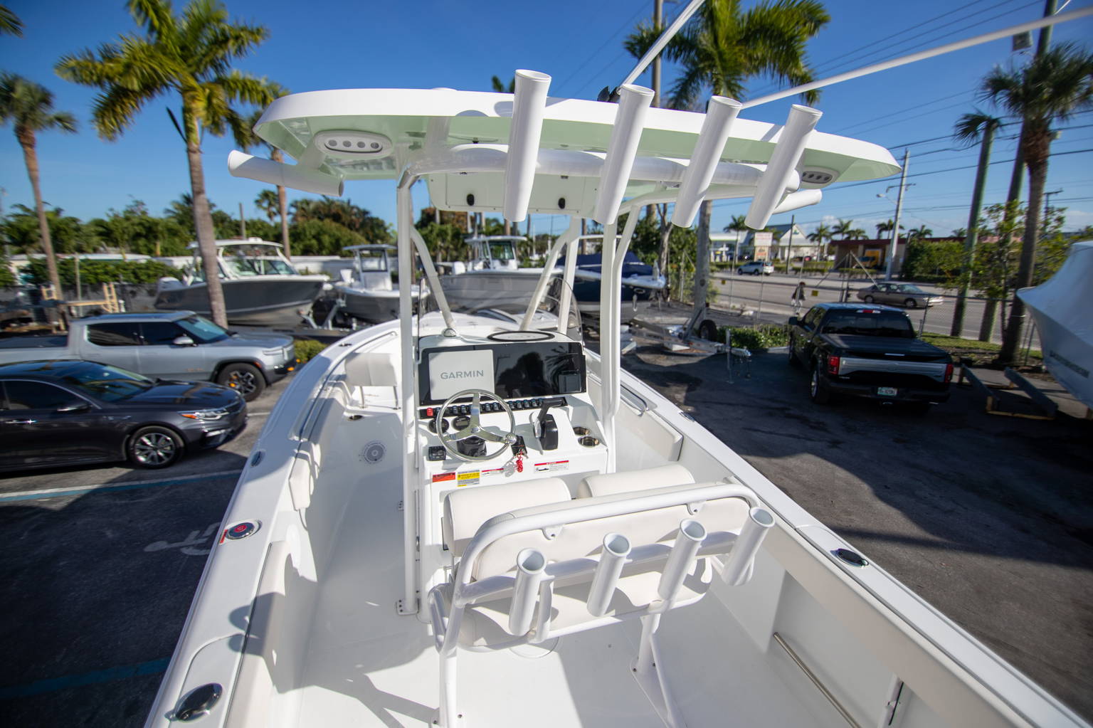 Alternative image of Sea Hunt Ultra 229 in West Palm Beach, FL