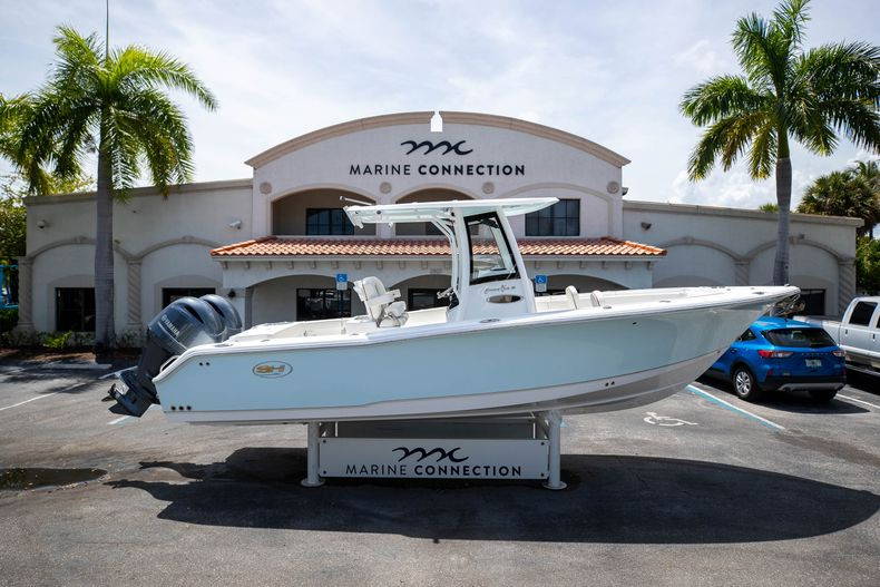 Main image of Sea Hunt Gamefish 25 in Miami, FL
