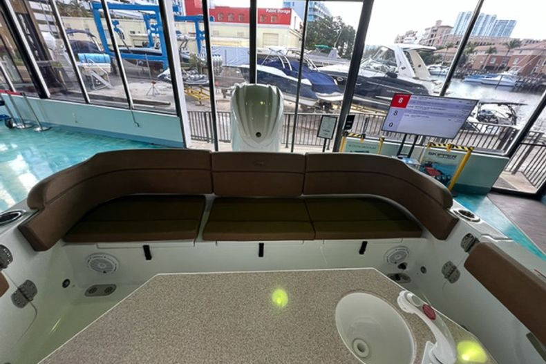 New 2022 Sea Hunt Escape 25 #0002 image 4