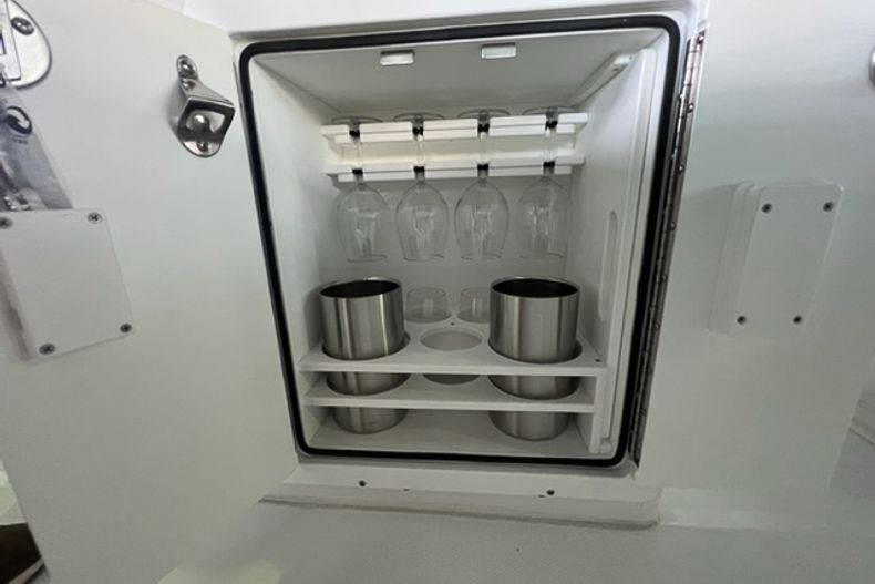 New 2022 Sea Hunt Escape 25 #0002 image 6