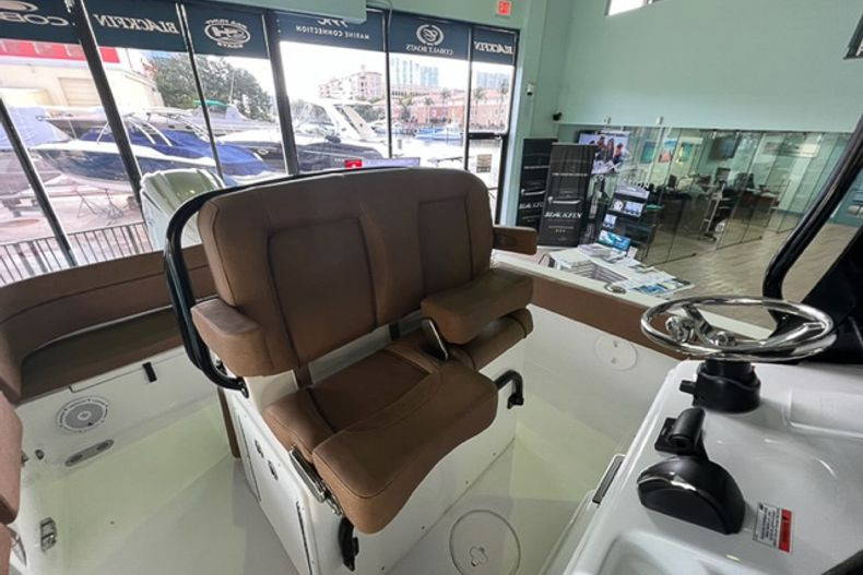 Alternative image of Sea Hunt Escape 25 in West Palm Beach, FL