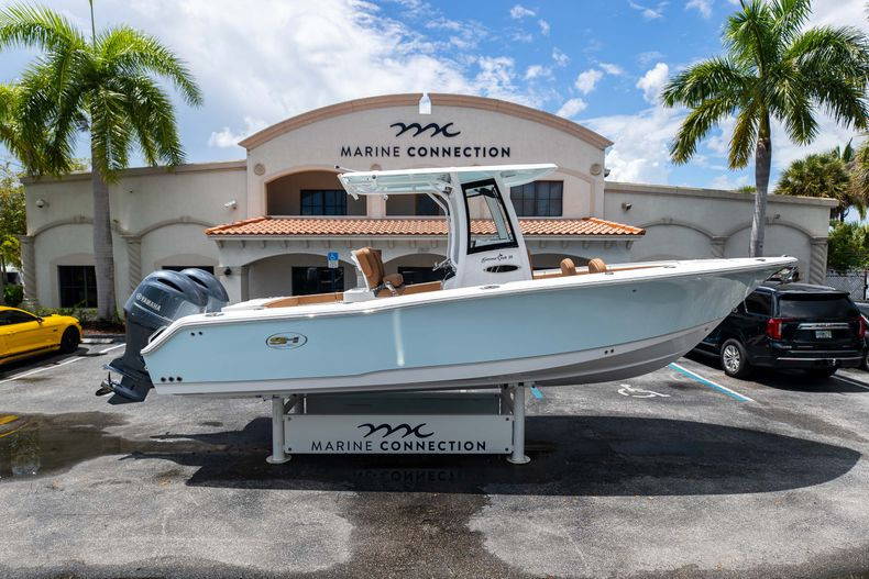 Main image of Sea Hunt Gamefish 25 in Miami, FL