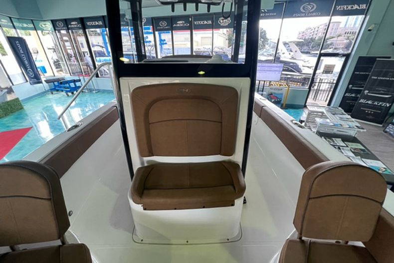 New 2022 Sea Hunt Escape 25 #0002 image 12