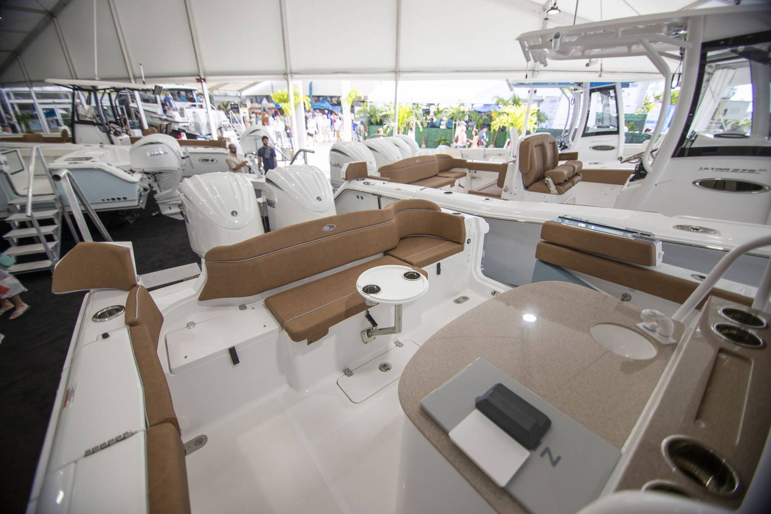 New 2024 Sea Hunt Ultra 305 SE #0038 image 4