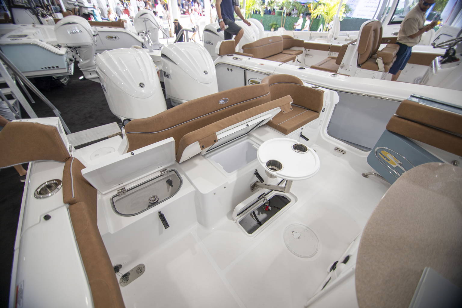 New 2024 Sea Hunt Ultra 305 SE #0038 image 5