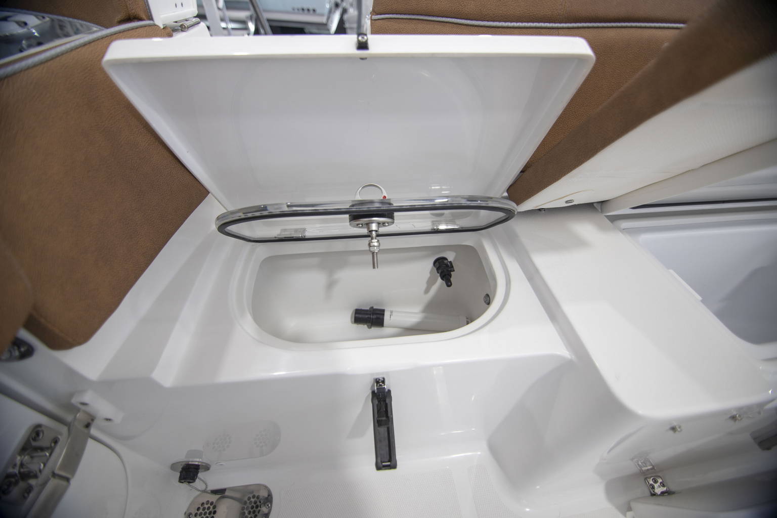 New 2024 Sea Hunt Ultra 305 SE #0038 image 6