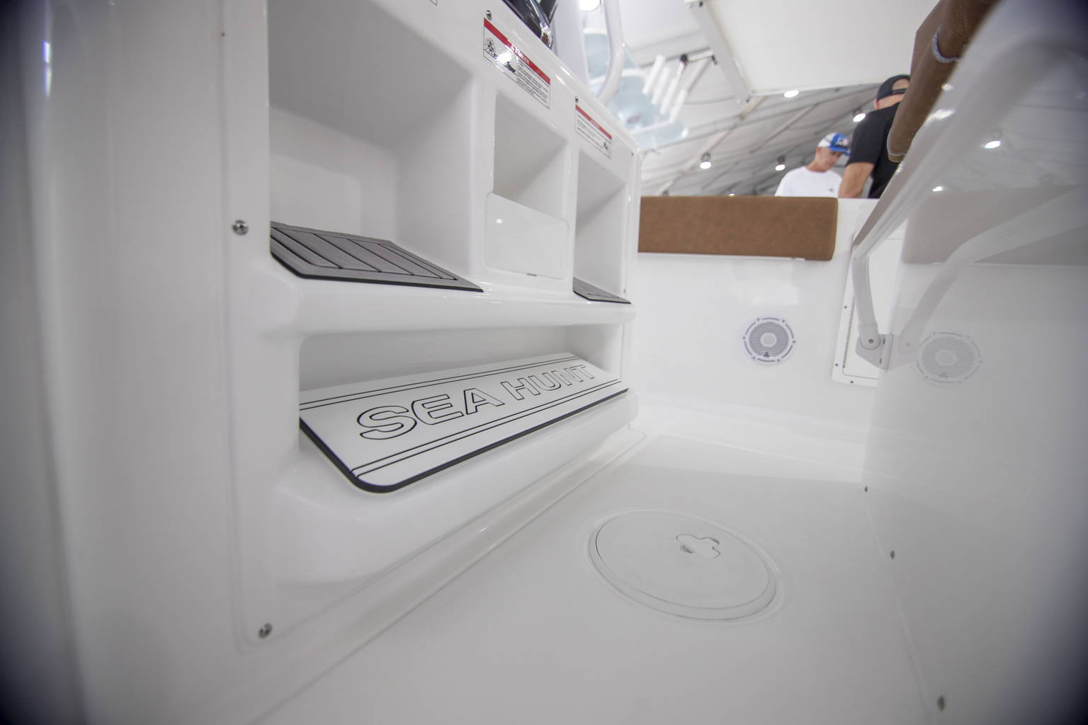 New 2024 Sea Hunt Ultra 305 SE #0038 image 14