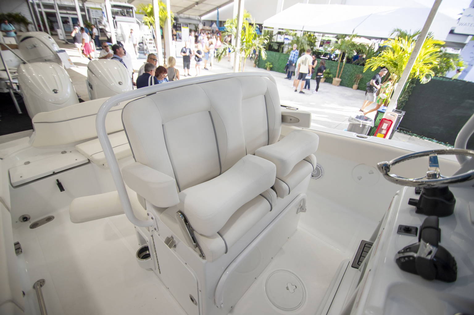 Alternative image of Sea Hunt Ultra 265 SE in West Palm Beach, FL