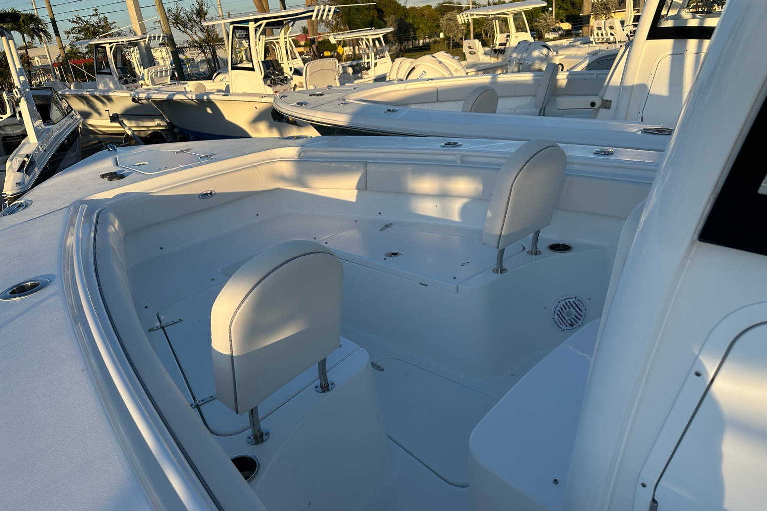 New 2024 Sea Hunt Gamefish 27 FS #0625 image 4