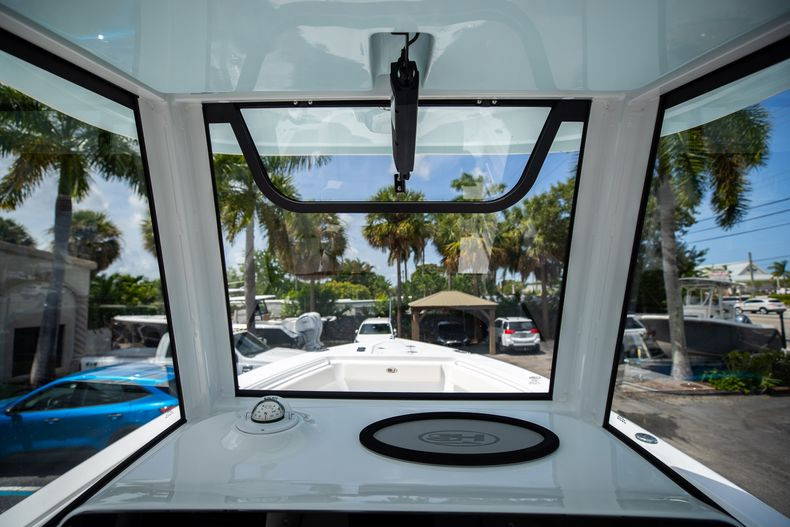Alternative image of Sea Hunt Gamefish 25 in Miami, FL