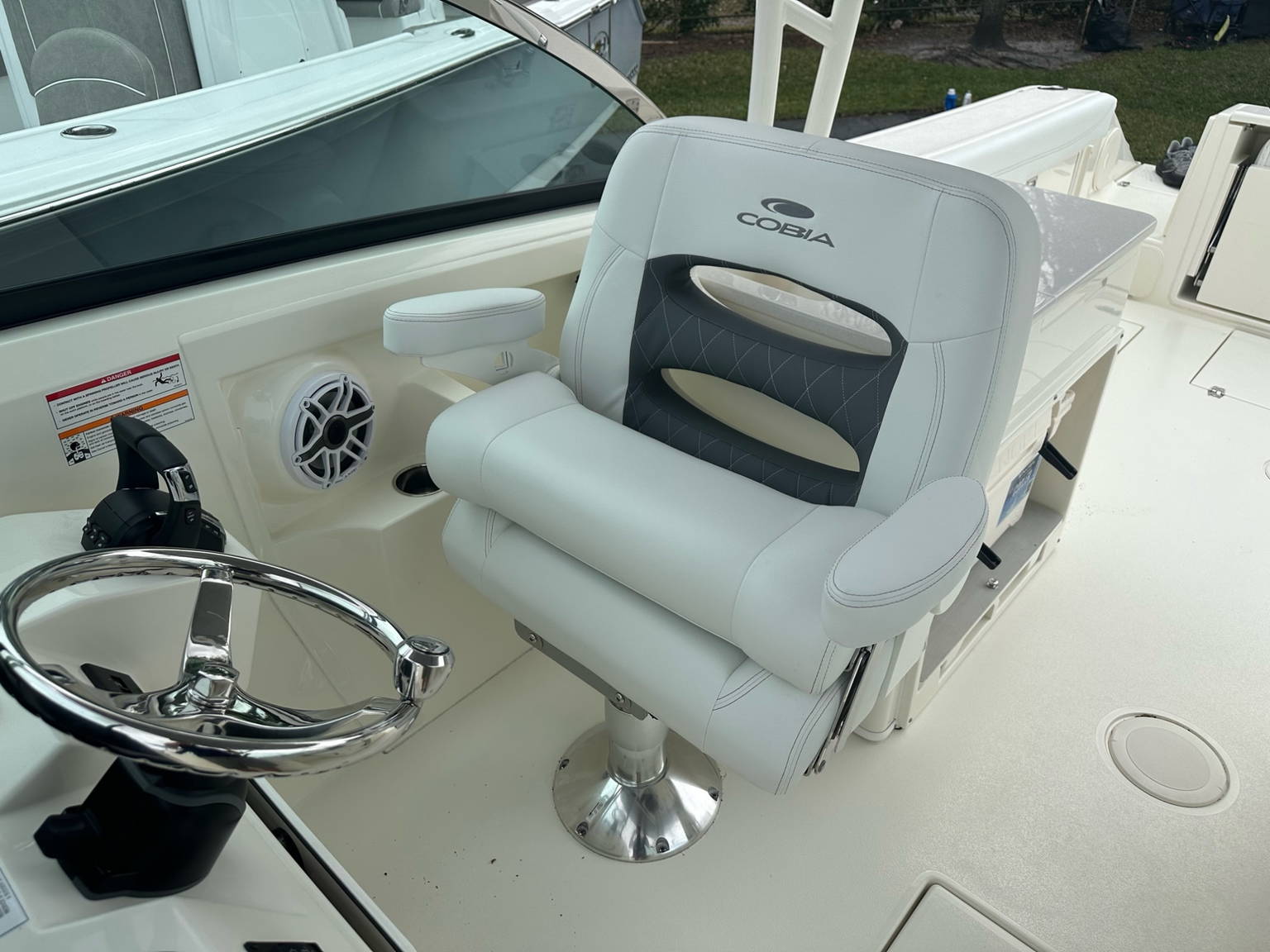 Alternative image of Cobia 280 DC in Fort Lauderdale, FL