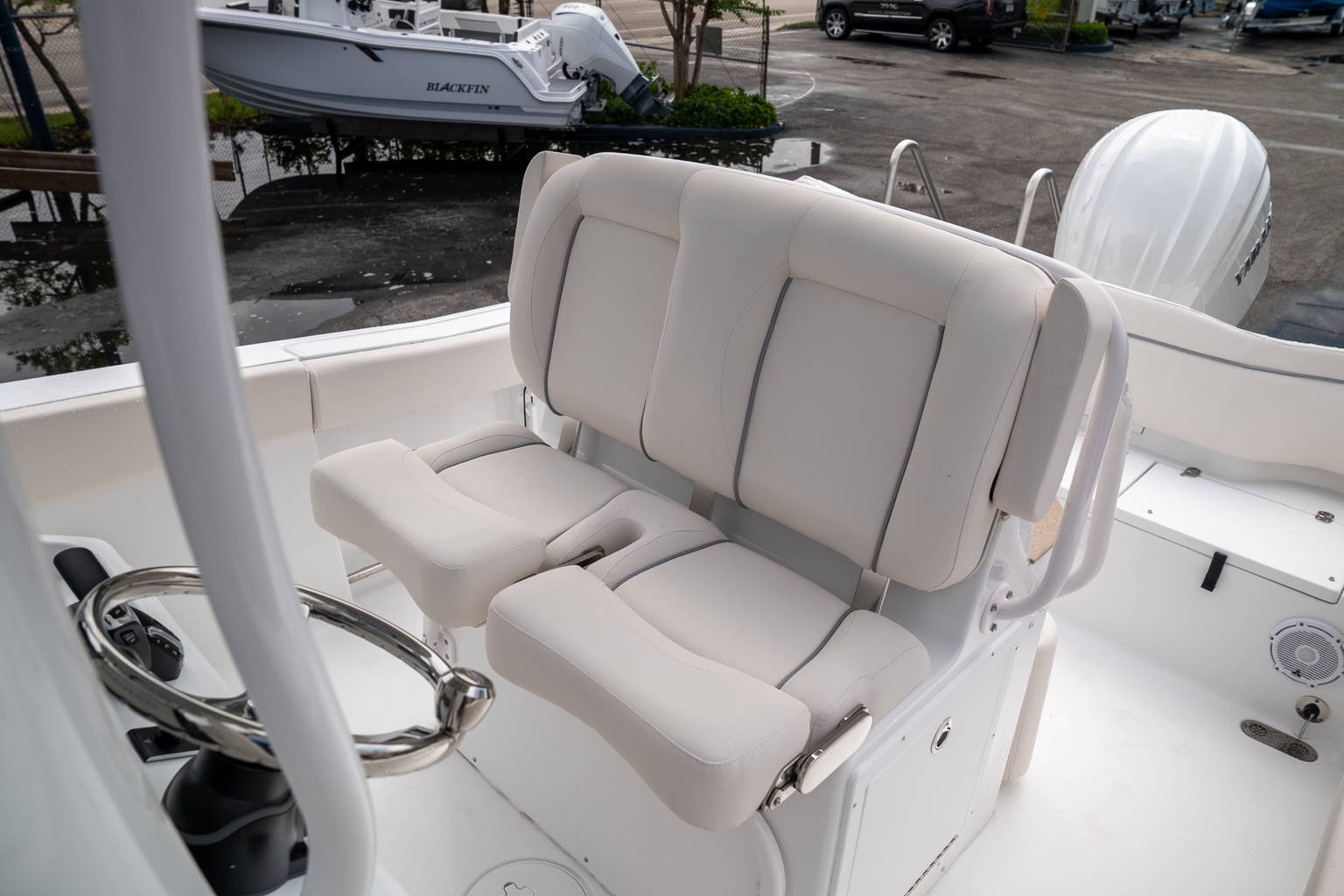 New 2024 Sea Hunt Ultra 255 SE #0619 image 25