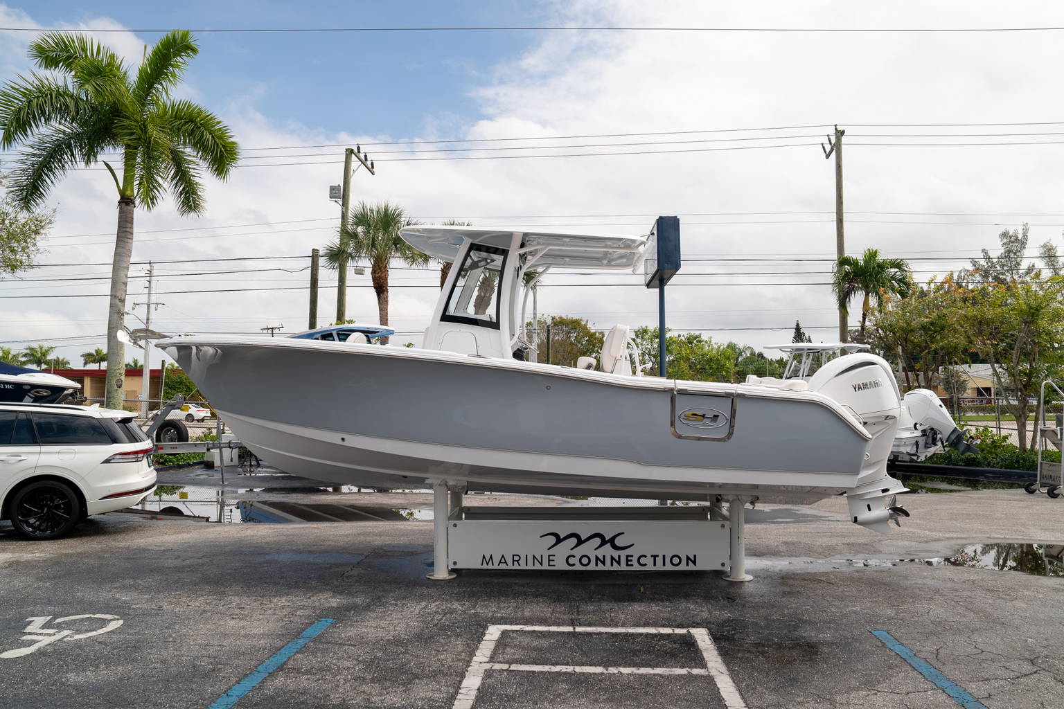 New 2024 Sea Hunt Ultra 255 SE #0619 image 5