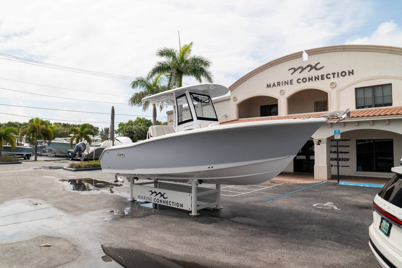 New 2024 Sea Hunt Ultra 255 SE #0619 image 8
