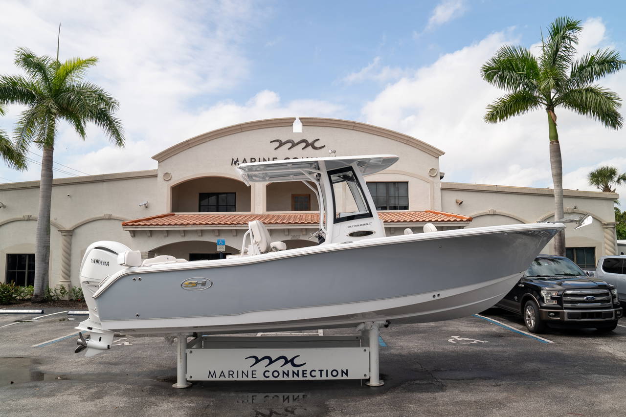 Main image of Sea Hunt Ultra 255 SE in West Palm Beach, FL