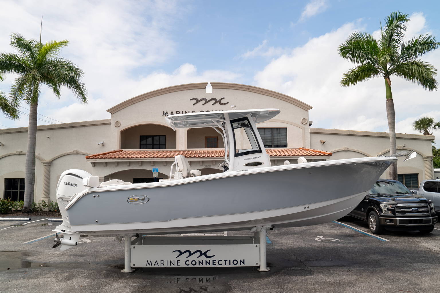New 2024 Sea Hunt Ultra 255 SE #0619 image 1