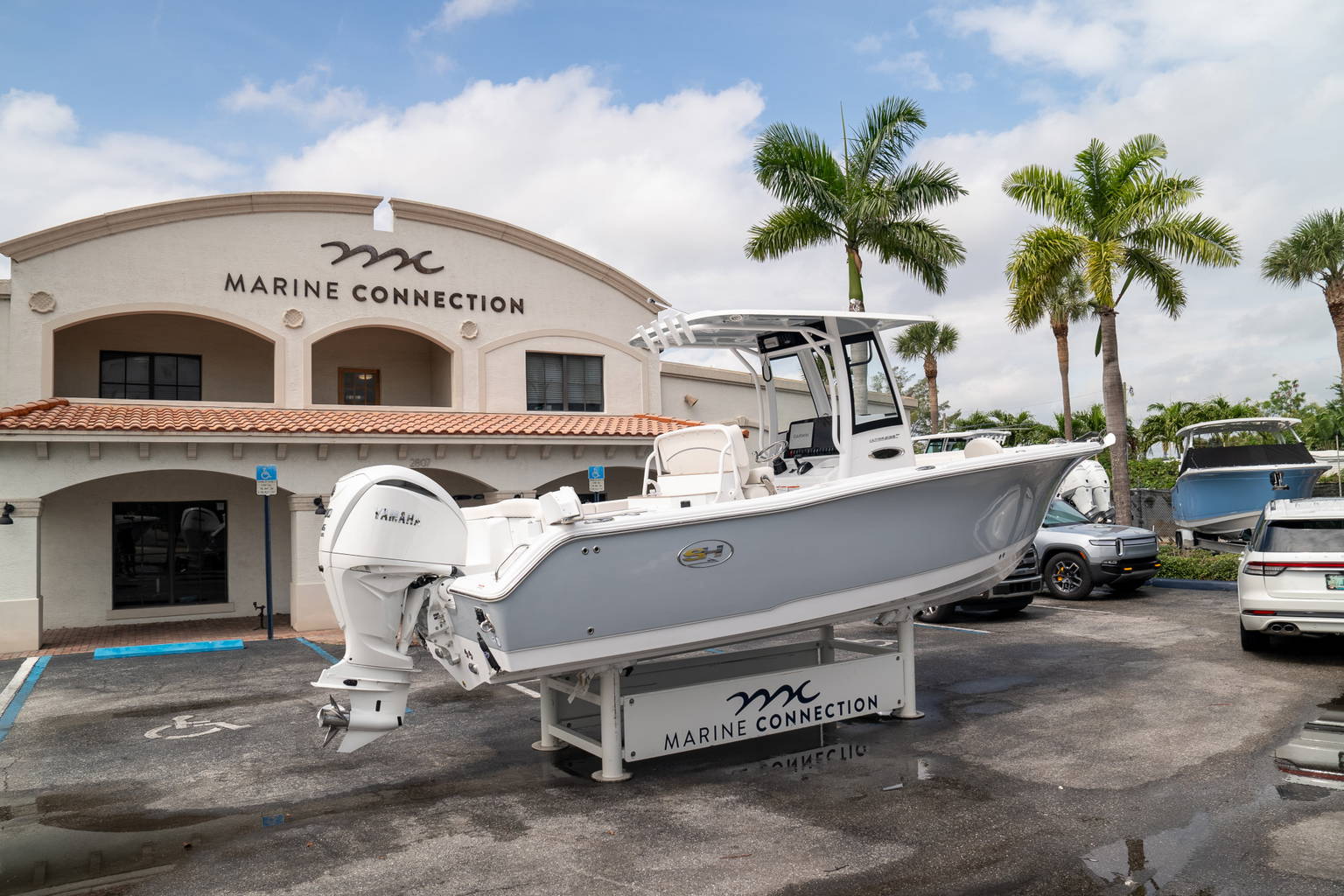 New 2024 Sea Hunt Ultra 255 SE #0619 image 2