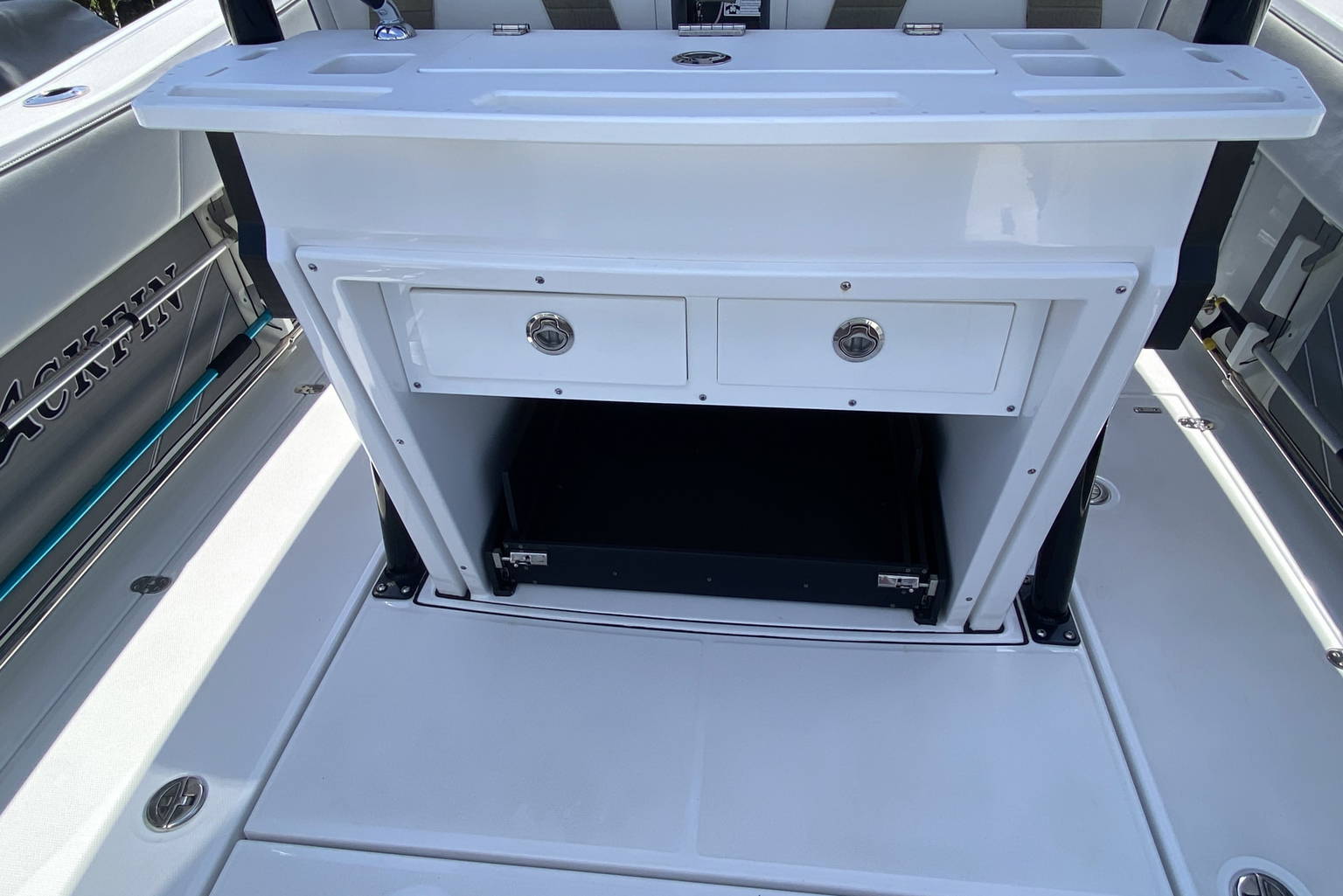 Used 2019 Blackfin 272CC #A171 image 9