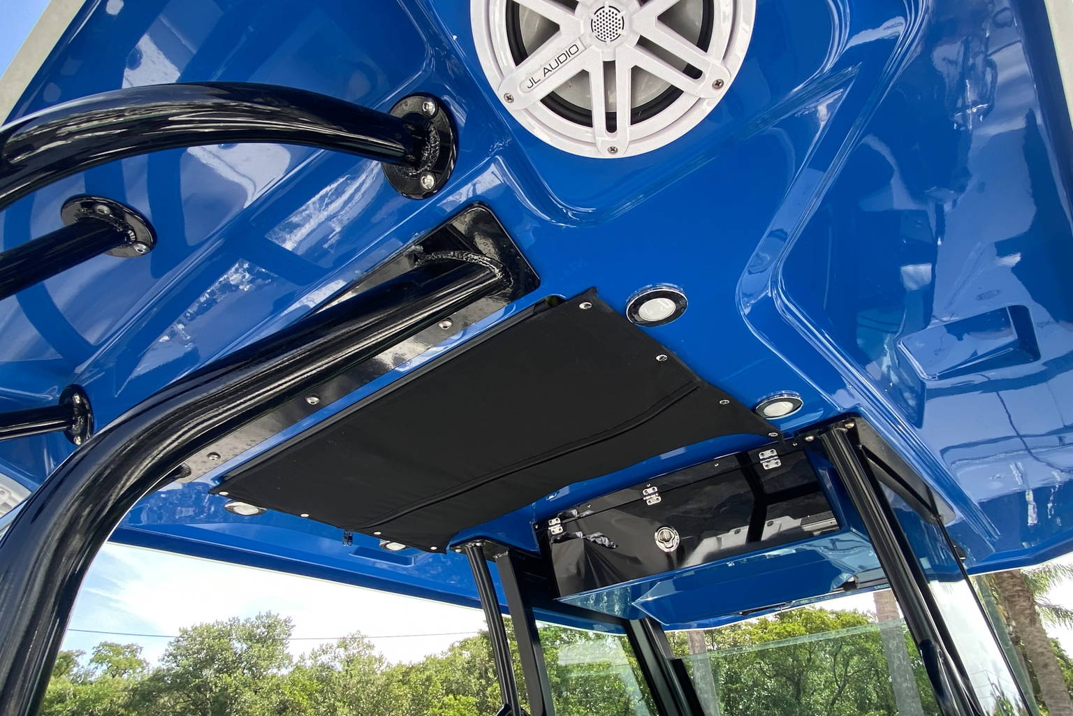 Used 2019 Blackfin 272CC #A171 image 17