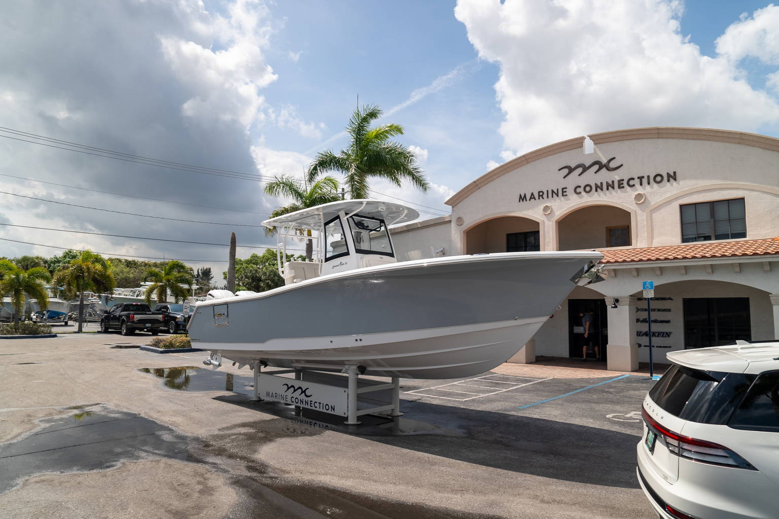 New 2024 Sea Hunt Gamefish 28 CB #0013 image 8