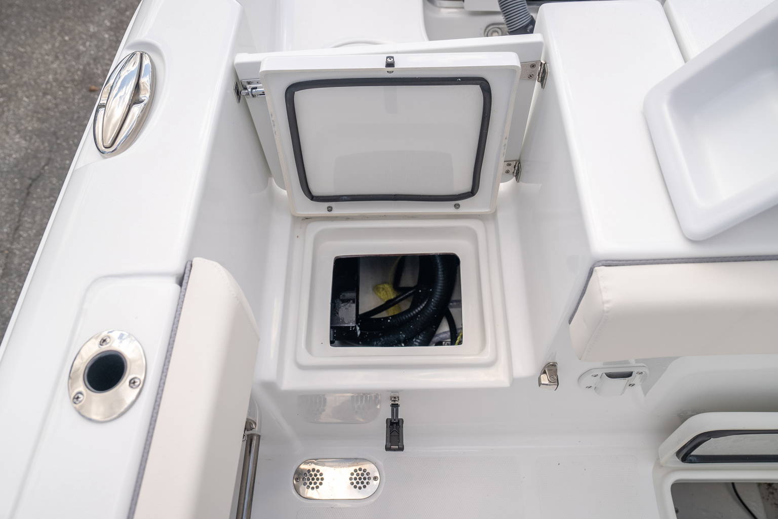 Alternative image of Sea Hunt Gamefish 25 in Fort Lauderdale, FL